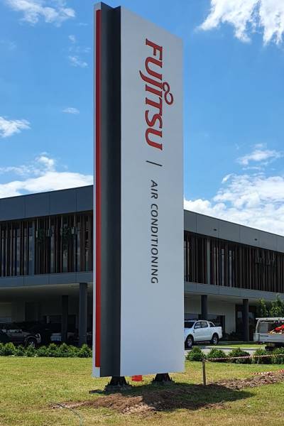 fujitsu pylon sign